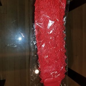 Lace wrap belt